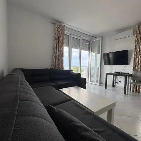 Paulo Homestay